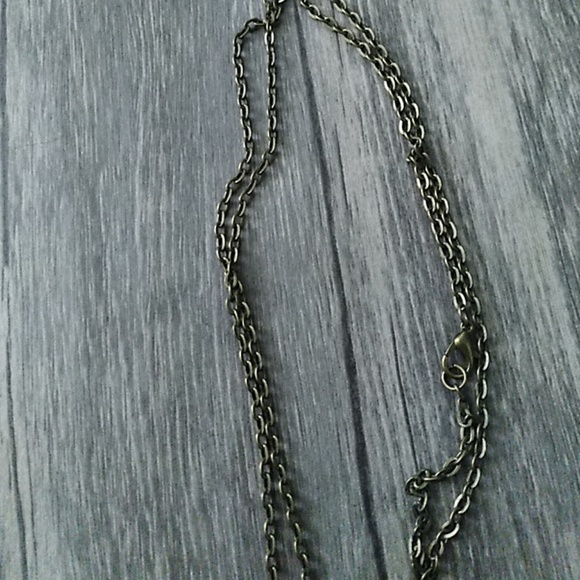 Antique brass tone oil diffuser necklace 24" - Picture 2 of 3